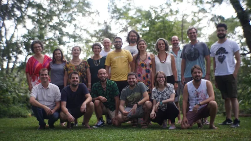 Membros da equipe Regenera participantes da oficina de fechamento do projeto Regenera. Abril de 2023, Pousada Bem Ecológico, Planaltina-DF.